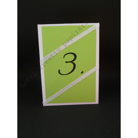 E16